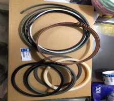 Hitachi EX1200-6 cánh tay Cyl 180 mm Rod Seal Kit