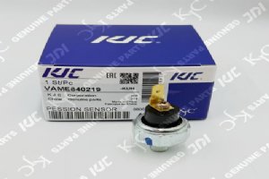 VAME840219 Переключатель датчика давления масла для экскаватора Kobelco SK200-6