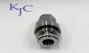 31Q8-17810 ، صمام الإغاثة الميناء لهيونداي R210LC-9 ، R220LC-9S ، R330LC-9S ، HX300 L