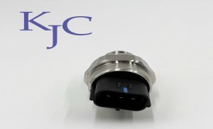 7861-93-1812 Датчик давления для экскаватора Komatsu PC200-8