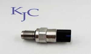 7861-93-1812 Датчик давления для экскаватора Komatsu PC200-8