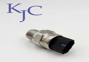 7861-93-1812 Датчик давления для экскаватора Komatsu PC200-8